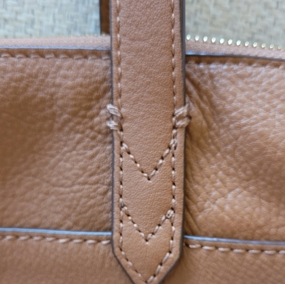 New Kensington Tote - Stella & Dot - Picture 4 of 9